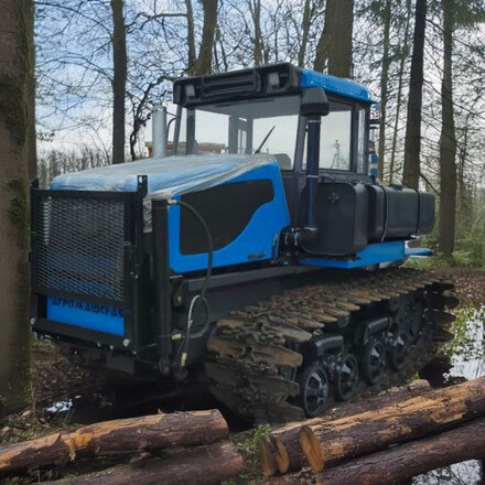 Трактор ДТ-75