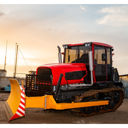 Трактор ВТ-180